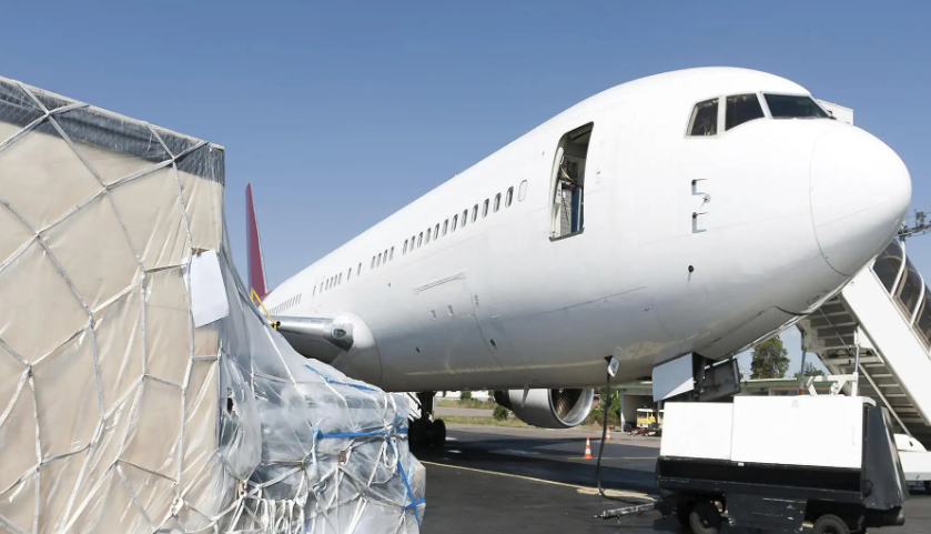 深圳到芝加哥每公斤空运费（燃油附加费实时更新）