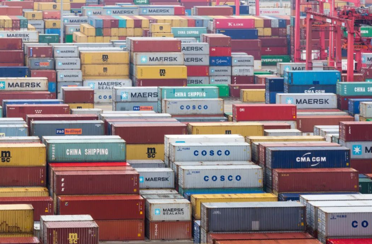 因船公司“甩柜”，导致货物延误到下一水船，会产生额外费用吗？