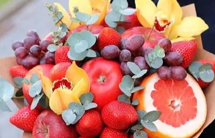 易腐坏的鲜花、水果，怎么通过海运保鲜？