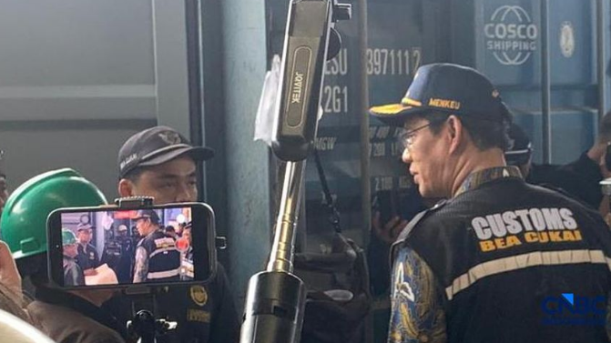 印尼最大港近万货柜积压，清关延误超两周，发货印尼请注意